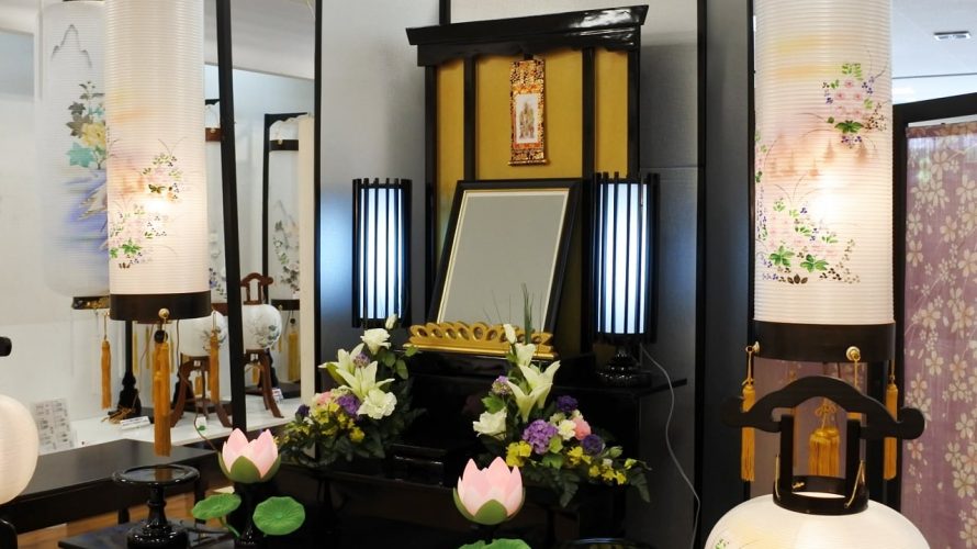 【初盆の法要はいつやる?】地域差・正しい時期・日程の決め方を解説